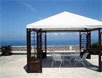 Domus San Vincenzo, Забронировать Отель Отели в центре Сант-Аньелло с завтраком, отели в центре Сант-Аньелло с завтраком