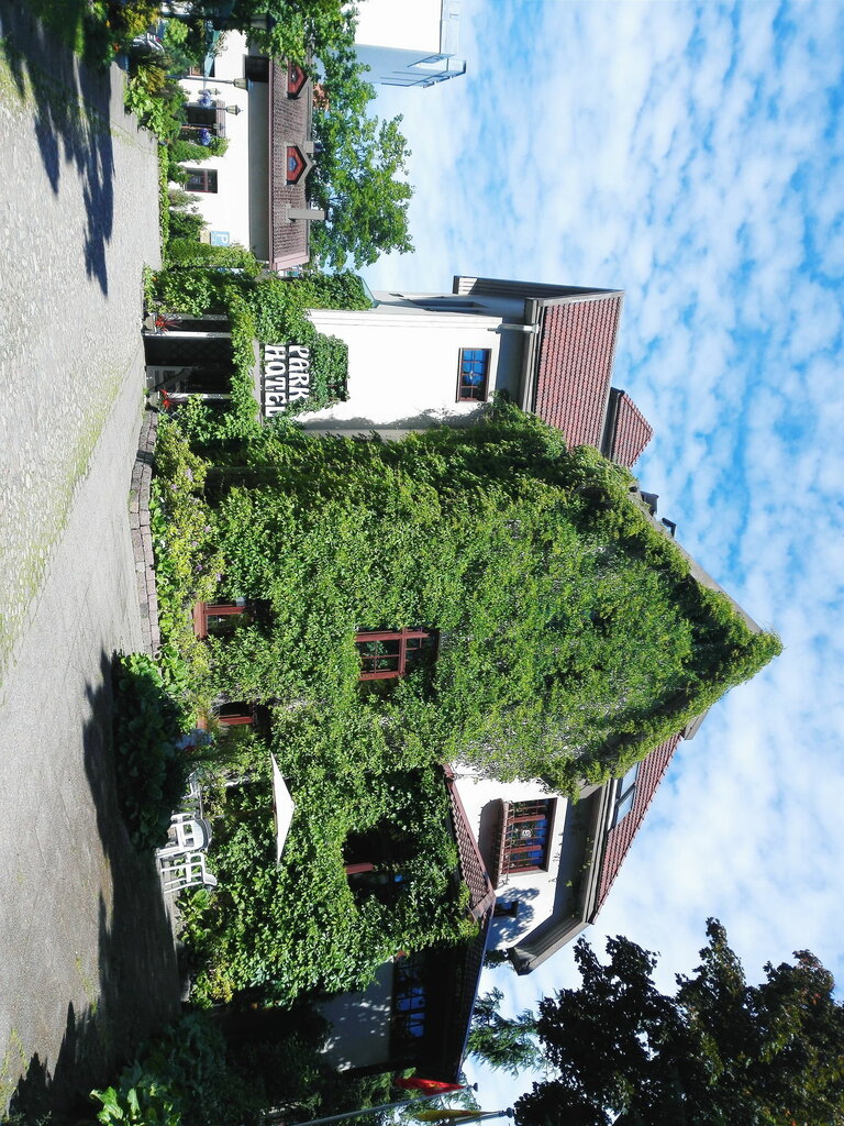 Park Hotel
