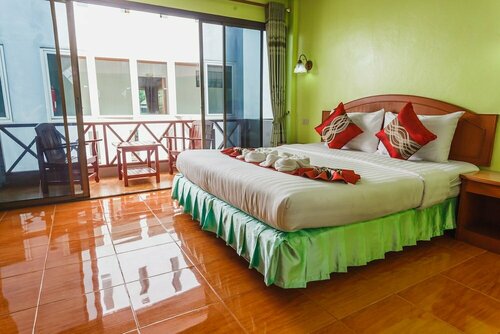 Me Mee Place & Tour Krabi, Забронировать Отель Ао-Нанг-Бич провинция Краби