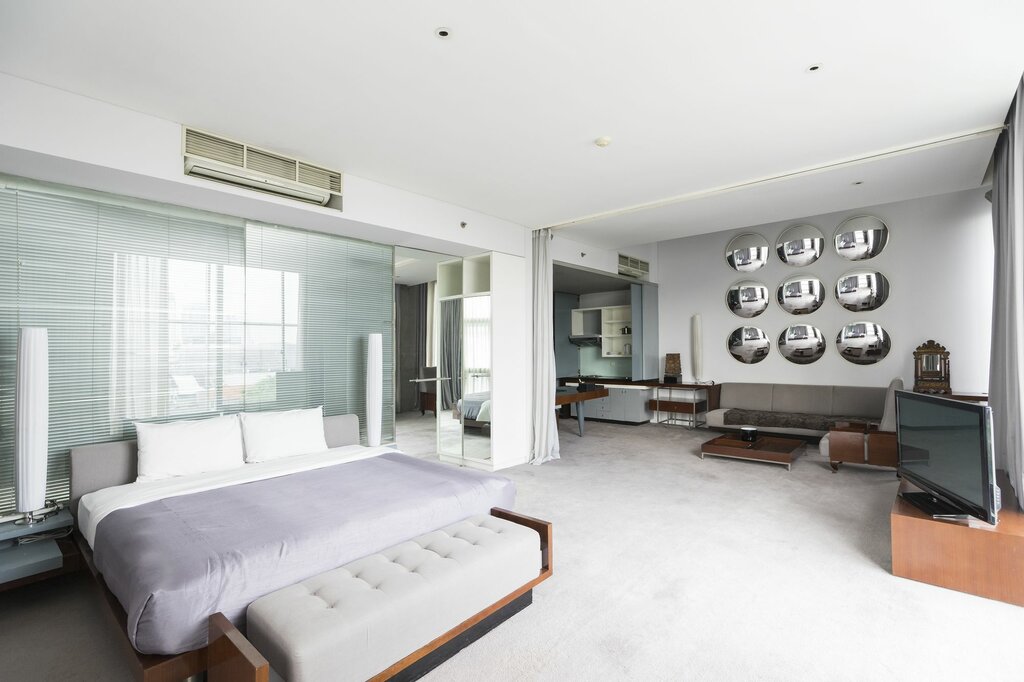 Icon Hotel