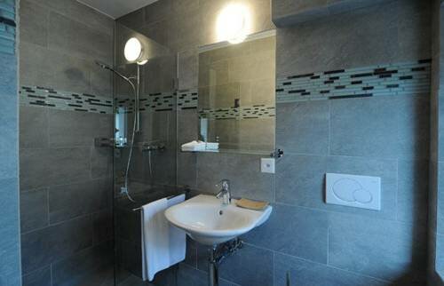 Auberge de lUnion, Prenota Ostello Ostelli a Canton Berna, Ostello
