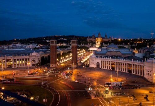 Catalonia Barcelona Plaza, Забронировать Отель СПА-отели Барселоны, рядом с Рокафорт, SPA-услуги