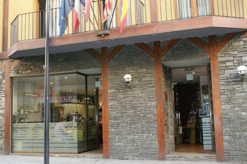 Hotel Sant Jordi by ALEGRIA, Забронировать Отель Андорра-ла-Велья Андорра