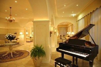 Grand Hotel Fasano, Забронировать Отель Отели Ломбардии с парковкой, Парковка
