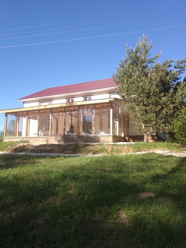 Khitry Lis Private House, Rezerwuj Dom wakacyjny Domy Wakacyjne w Pskov Region, Domek