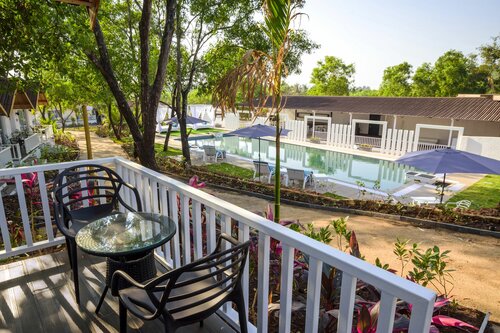Stone Wood Resort, Boek Resort Goa hotels met ontbijt, Ontbijt