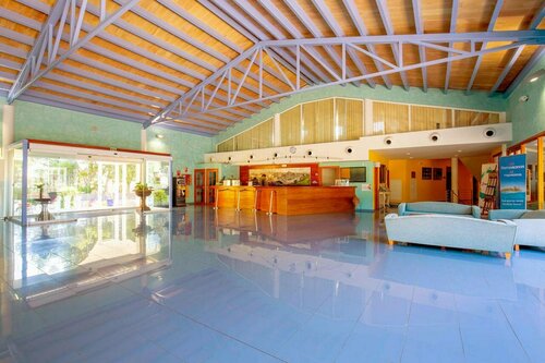 Vibra Blanc Palace Aparthotel, Reserva ahora Apartahotel Sa Caleta Menorca