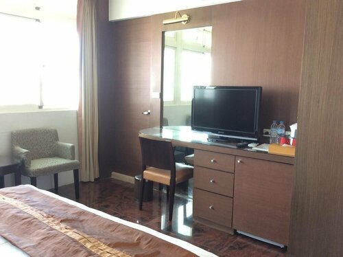 Ying Xiang Wen Quan Hotel, Забронировать Отель Отели Джиаоси с парковкой, Парковка