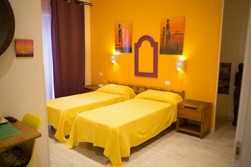 Lanzies Guesthouse, Забронировать Гостевой дом Аурелио Рим, рядом с Вилла Карпенья