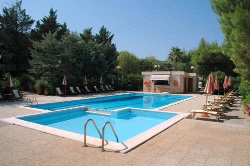 Residence Villa Agrimare, Rezerwuj Willa Hotele w Vieste z parkingiem, Parking