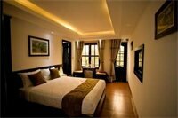 Golden Bell Homestay, Забронировать Отель Tan An Хойан