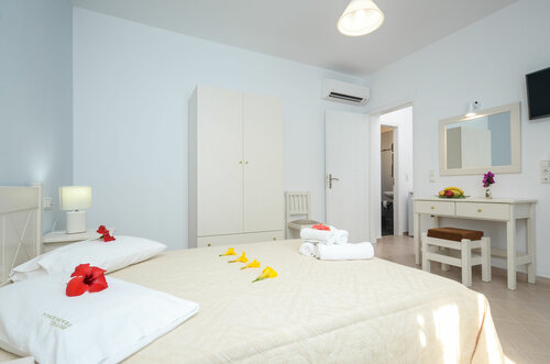 Hotel Francesca, Забронировать Отель Отели Агиос-Прокопиос с бассейном, Бассейн