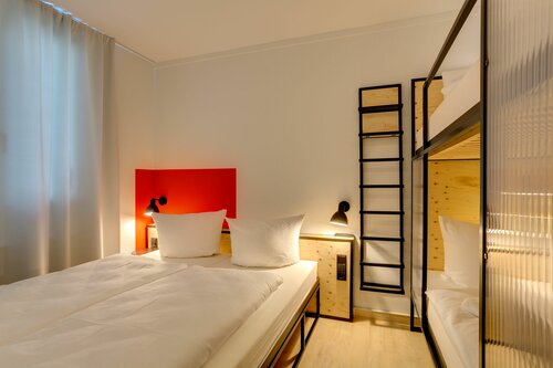 MEININGER Hotel Leipzig Hauptbahnhof, Забронировать Отель Отели Лейпцига с парковкой, рядом с Kabarett Akademixer, Парковка
