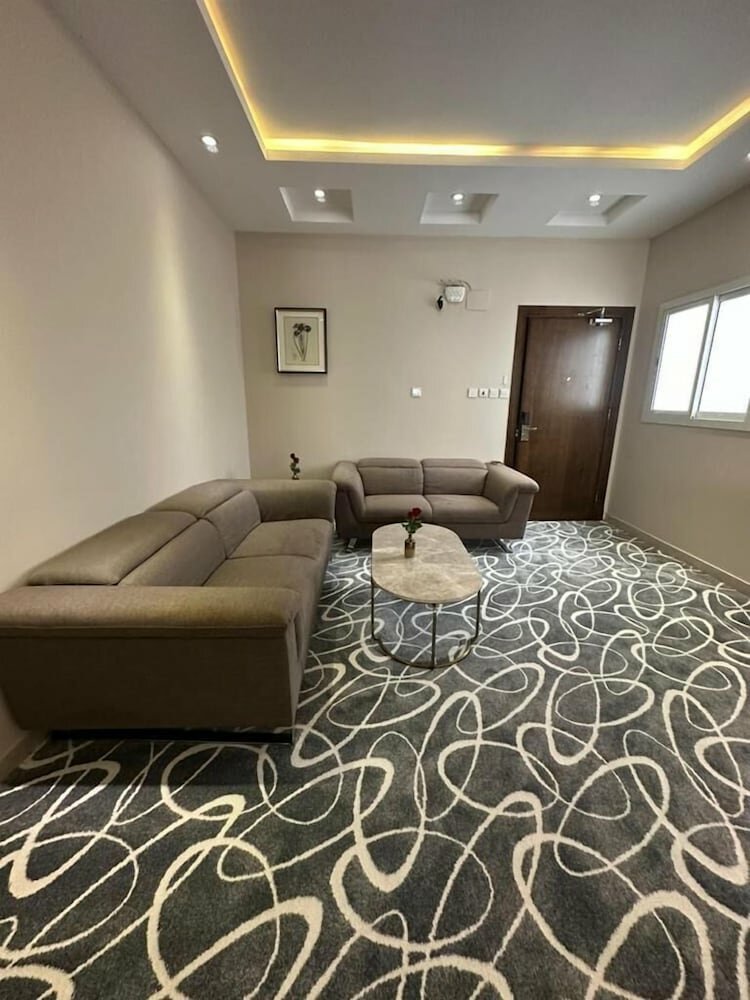 sunrise suites