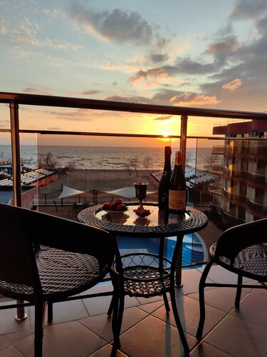 Отель Dream Hotel Anapa, Забронировать Отель Отели Краснодарского края с парковкой, Парковка