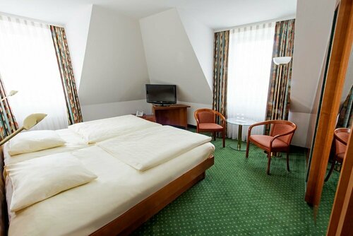 DORMERO Hotel Dresden Airport, Забронировать Отель Отели Клотче с завтраком, Завтраки
