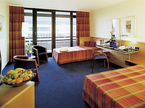 Lindner Hotel Dusseldorf Seestern, part of JdV by Hyatt, Забронировать Отель Лёрик Дюссельдорф
