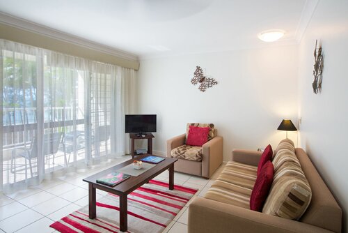 Melaleuca Resort, Забронировать Курортный отель Кэрнс Cairns and Northern Beaches