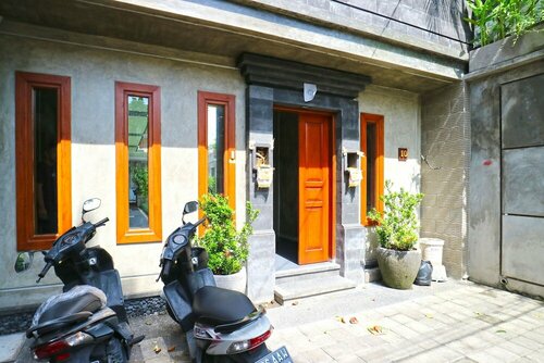 Gempita House Legian Bali, Забронировать Отель Отели Бадунг с парковкой, Парковка