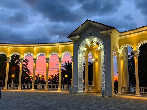 Prince Hotel Gagra, Забронировать Отель Отели Гагры 3 звезды, 3*