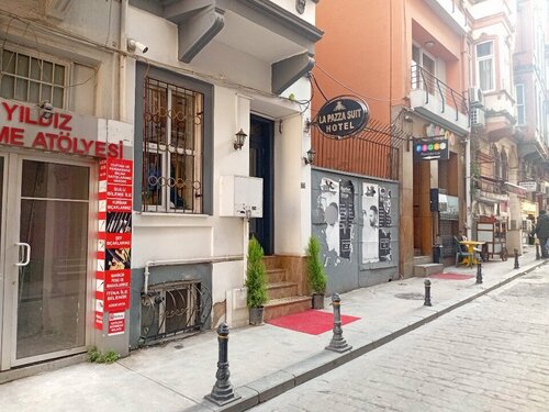 La Pazza Suites, Varaa Hotelli Beyoglu Beyoglu