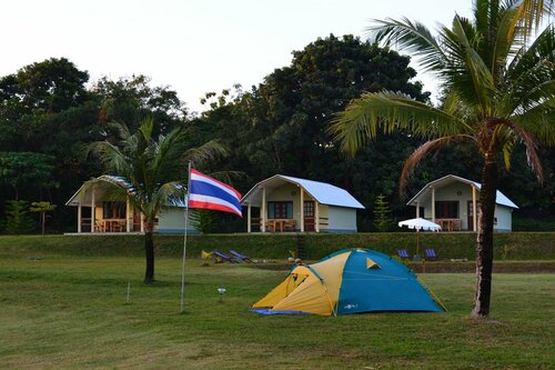 Phuket Campground, Забронировать Кемпинг Май-Кхао-Бич остров Пхукет