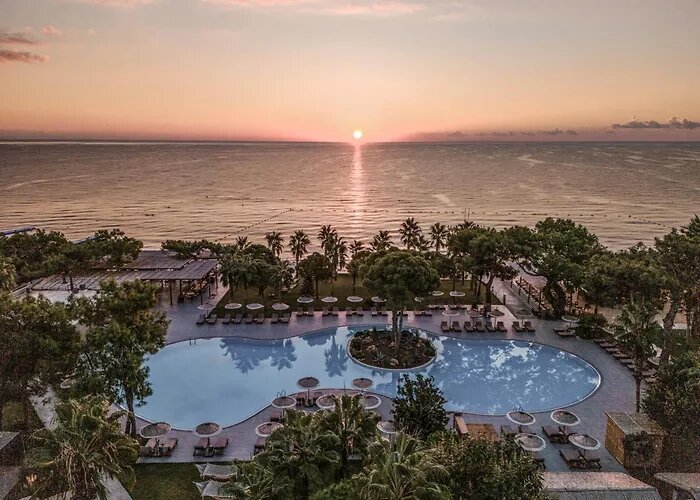 Korunakli Villa Zara