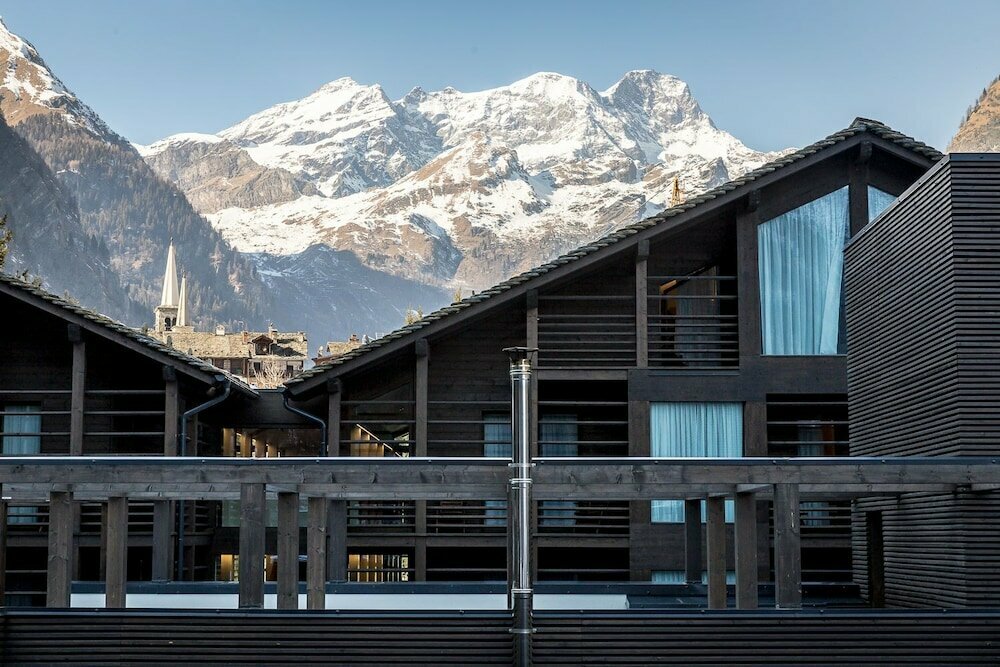 NH Collection Alagna Mirtillo Rosso