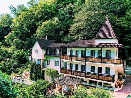 Chalet Agave, Забронировать Шале Виллы Гагры, Вилла