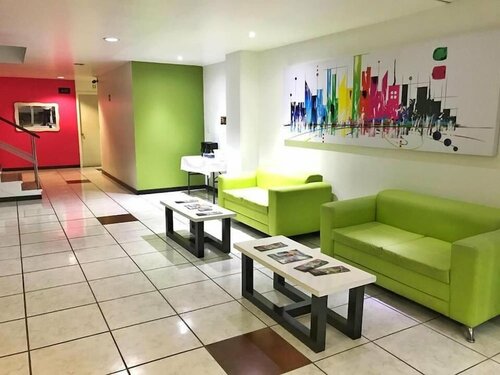Hotel Plazha Express, Забронировать Отель Тустла-Гутьеррес Чьяпас