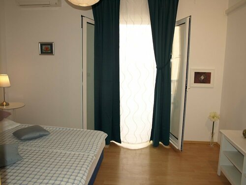 Apartments Issa, Забронировать Апартаменты/квартира Апартаменты Biokovo Nature Park, Апартаменты/квартира