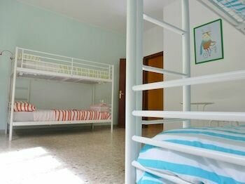 Olive Tree - Hostel