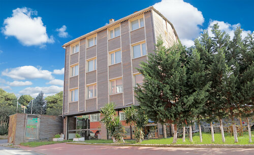 Hurrem Sultan Konagi, Rezerwuj Hotel Riva Stambuł