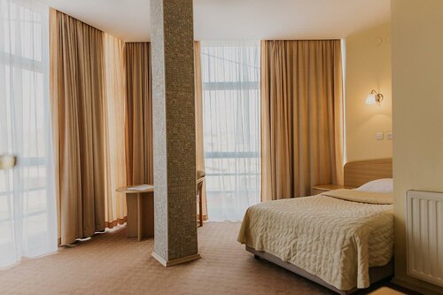 Hotel Silver, Book Hotel Slavonia hoteller med parkering, Parkering