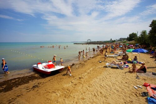 Laguna, Rezervați Hotel Hoteluri în Crimea cu parcare, Parcare