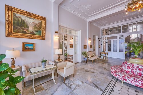 Buyukada Splendid Palace Hotel, Rezervovat Hotel Prince Islands hotely s bazénem, Bazén
