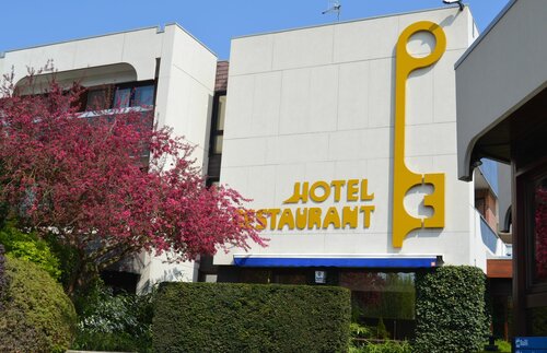 Hotel Les 3 Cles, Забронировать Отель Жамблу провинция Намюр