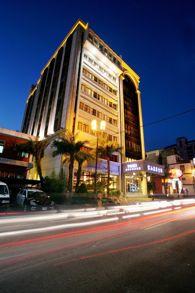 Resort One Hotel