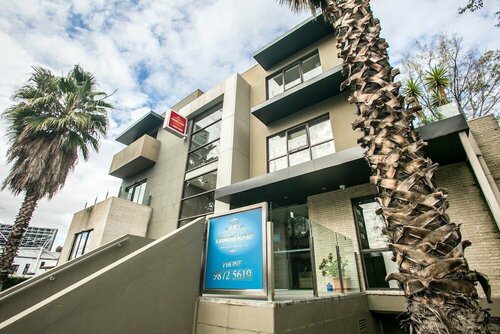 Melbourne ViVo, Забронировать Апарт-отель Кью Мельбурн
