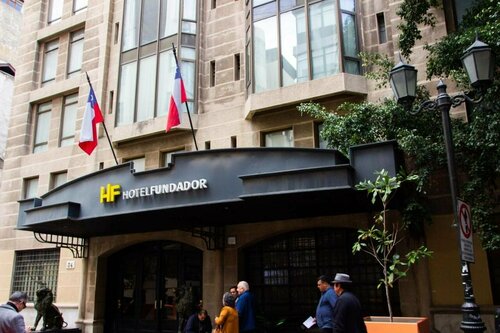 Hotel Fundador, Забронировать Отель Отели Сантьяго 4 звезды, рядом с Former National Congress Building, 4*