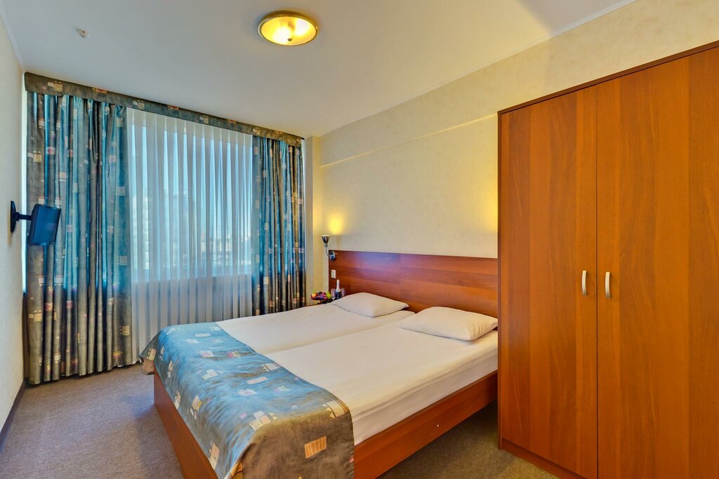 Aeropolis Hotel