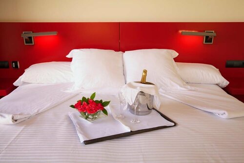 Hotel Tximista, Boek Hotel Estella 