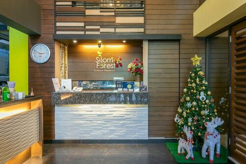 Silom Forest Exclusive Residence, Забронировать Отель Отели Бангкока с парковкой, рядом с Чонг Нонси, Парковка