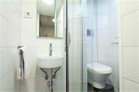 Hostal Putxet by Gaiarooms