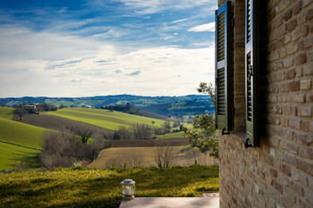 CasaVostra - Ambience Suites, Varaa Hotelli Ostra Vetere Marche