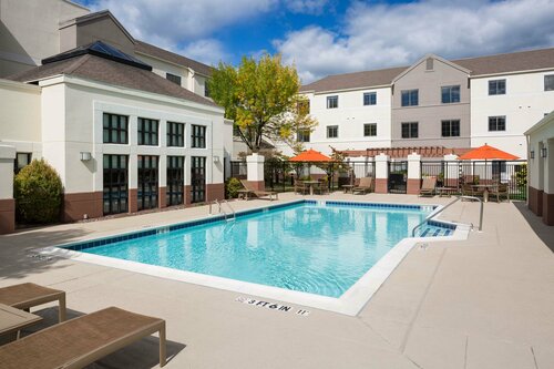 Hyatt Summerfield Suites Waltham, Забронировать Отель Отели Массачусетса с парковкой, Парковка