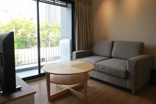 Sereine Sukhumvit 39, Забронировать Отель Ваттана Бангкок, рядом с Рынок морепродуктов