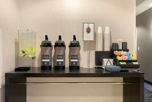 Fairfield Inn & Suites by Marriott Rockford, Buchen Sie Hotel Rockford Illinois