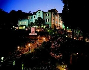 Villa delle Ortensie, Забронировать Вилла Сант-Омобоно-Иманья Bergamo Province