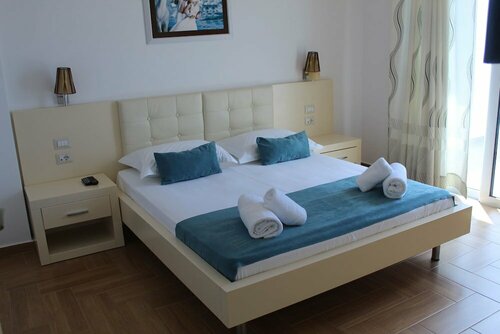 Hotel AGEL, Đặt Khách sạn Khách sạn ở Vlorë County bao gồm bữa sáng, Bữa sáng